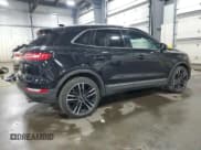 ✅ 2017 Lincoln MKC Reserve • VIN: 5LMTJ3DH2HUL20140 • Lot: 61178135. Wystawiony na Copart z przebiegiem 45 125 mil. Bezpłatny archiwum sprzedaży aukcyjnych z USA i szczegółowy raport historii pojazdu na DreamBid. Zdjęcie 3.