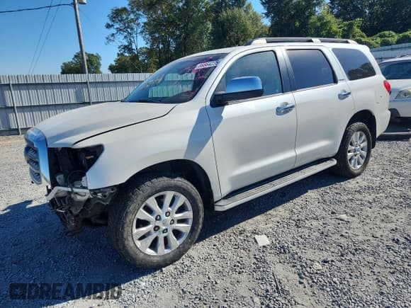 ✅ 2012 Toyota Sequoia Platinum • VIN: 5TDDW5G19CS063322 • Lot: 86864235. Listed on Copart with 210,086 mi. Free auction sales archive from the USA and detailed vehicle history report at DreamBid. Image 1.