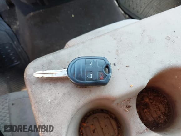 ✅ 2014 Ford F-150 XLT • VIN: 1FTEX1CMXEFA48809 • Lot: 43408769. Listed on IAAI with 276,652 mi. Free auction sales archive from the USA and detailed vehicle history report at DreamBid. Image 11.