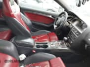 ✅ 2013 Audi S5 Premium Plus • VIN: WAUCGAFR0DA074875 • Лот: 40936036. Опубликован ранее на IAAI с пробегом 165 923 миль. Бесплатный доступ к архиву аукционных продаж из США и подробный отчёт об истории автомобиля на DreamBid. Изображение 5.