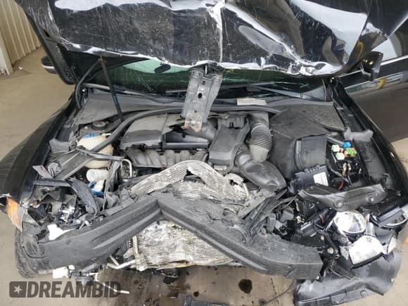 ✅ 2013 Volkswagen Passat SE • VIN: 1VWBP7A34DC102974 • Lot: 83988075. Listed on Copart with Not provided. Free auction sales archive from the USA and detailed vehicle history report at DreamBid. Image 11.