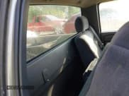 ✅ 2000 GMC Sierra 1500 SL • VIN: 1GTEK14V5YE412781 • Лот: 42486618. Опубликован ранее на IAAI с пробегом 248 167 миль. Бесплатный доступ к архиву аукционных продаж из США и подробный отчёт об истории автомобиля на DreamBid. Изображение 8.