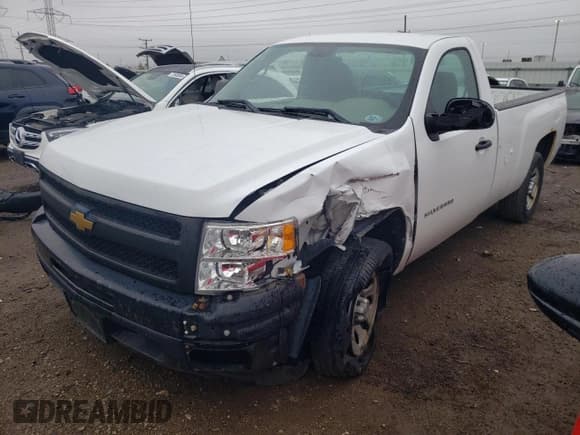 ✅ 2013 Chevrolet Silverado 1500 Work Truck • VIN: 1GCNCPEX2DZ198058 • Lot: 71844874. Listed on Copart with 114,107 mi. Free auction sales archive from the USA and detailed vehicle history report at DreamBid. Image 1.