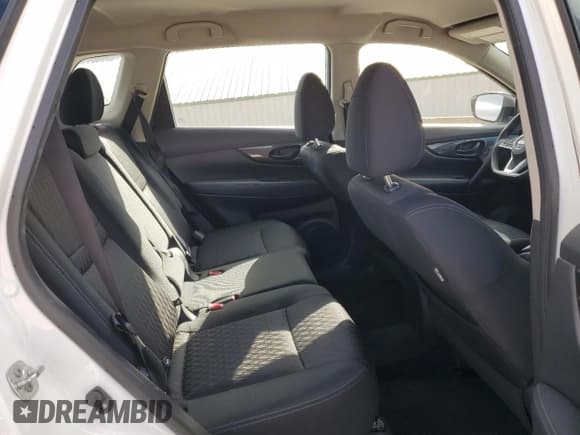 ✅ 2019 Nissan Rogue S • VIN: KNMAT2MT9KP500728 • Lot: 91406845. Wystawiony na Copart z przebiegiem 153 887 mil. Bezpłatny archiwum sprzedaży aukcyjnych z USA i szczegółowy raport historii pojazdu na DreamBid. Zdjęcie 11.