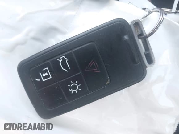 ✅ 2012 Volvo S60 T5 • VIN: YV1622FSXC2081732 • Lot: 43127850. Wystawiony na IAAI z przebiegiem 152 186 mil. Bezpłatny archiwum sprzedaży aukcyjnych z USA i szczegółowy raport historii pojazdu na DreamBid. Zdjęcie 11.