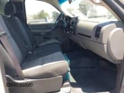 ✅ 2007 Chevrolet Silverado 2500HD • VIN: 1GCHC24627E573886 • Лот: 42477943. Опубликован ранее на IAAI с пробегом 219 628 миль. Бесплатный доступ к архиву аукционных продаж из США и подробный отчёт об истории автомобиля на DreamBid. Изображение 5.