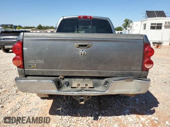 ✅ 2007 Dodge 1500 SLT • VIN: 1D7HA18P87S263901 • Лот: 71049824. Опубликован ранее на Copart с пробегом Не указан. Бесплатный доступ к архиву аукционных продаж из США и подробный отчёт об истории автомобиля на DreamBid. Изображение 6.