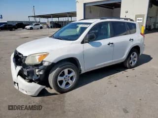 ✅ 2007 Toyota RAV4 • VIN: JTMBK33V776015176 • Lot: 68109795. Wystawiony na Copart z przebiegiem 234 323 mil. Bezpłatny archiwum sprzedaży aukcyjnych z USA i szczegółowy raport historii pojazdu na DreamBid. Zdjęcie 1.