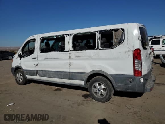 ✅ 2017 Ford Transit Passenger XL • VIN: 1FBZX2YG8HKA25748 • Лот: 82843534. Опубликован ранее на Copart с пробегом 115 282 миль. Бесплатный доступ к архиву аукционных продаж из США и подробный отчёт об истории автомобиля на DreamBid. Изображение 2.