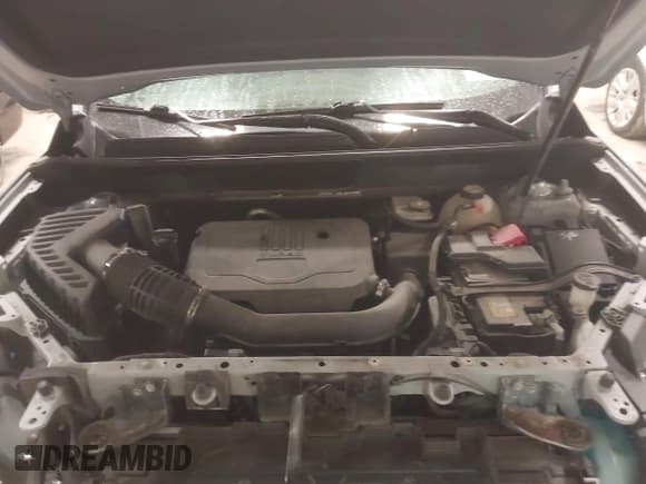 ✅ 2022 GMC Acadia SLE • VIN: 1GKKNRL42NZ100931 • Lot: 41989898. Listed on IAAI with 65,545 mi. Free auction sales archive from the USA and detailed vehicle history report at DreamBid. Image 10.