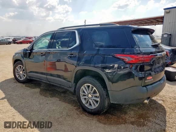 ✅ 2022 Chevrolet Traverse LT Cloth • VIN: 1GNERGKW4NJ163216 • Lot: 70037625. Wystawiony na Copart z przebiegiem 68 082 mil. Bezpłatny archiwum sprzedaży aukcyjnych z USA i szczegółowy raport historii pojazdu na DreamBid. Zdjęcie 2.