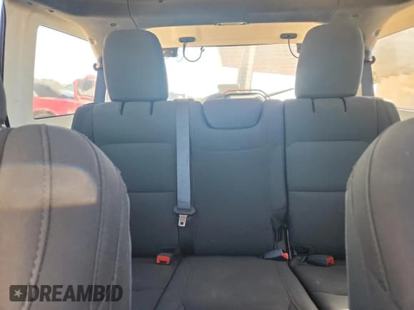 ✅ 2020 Jeep Wrangler Unlimited Sport • VIN: 1C4HJXDG4LW143969 • Lot: 86680385. Listed on Copart with 69,660 mi. Free auction sales archive from the USA and detailed vehicle history report at DreamBid. Image 10.