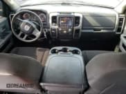 ✅ 2020 Ram 1500 Warlock • VIN: 1C6RR6GGXLS105597 • Lot: 65470795. Wystawiony na Copart z przebiegiem 96 197 mil. Bezpłatny archiwum sprzedaży aukcyjnych z USA i szczegółowy raport historii pojazdu na DreamBid. Zdjęcie 8.