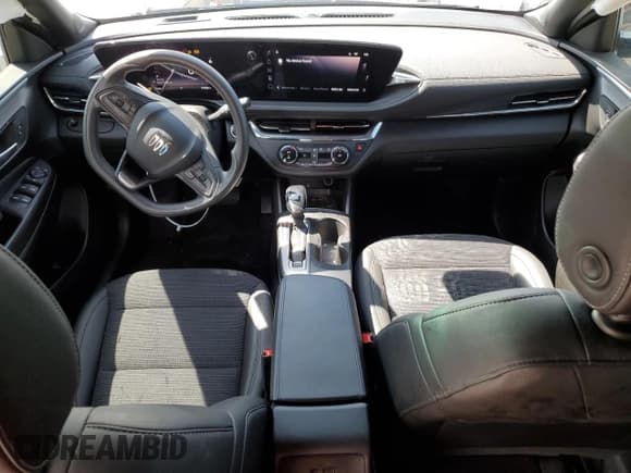 ✅ 2025 Buick Envista Preferred • VIN: KL47LAEP9SB100603 • Лот: 81991475. Опубликован ранее на Copart с пробегом 17 606 миль. Бесплатный доступ к архиву аукционных продаж из США и подробный отчёт об истории автомобиля на DreamBid. Изображение 8.