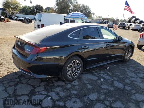 ✅ 2020 Hyundai Sonata Ultimate • VIN: KMHL34JJ1LA010601 • Лот: 81742104. Размещён на Copart с пробегом 69 925 миль миль. Получите бесплатный доступ к архиву аукционных продаж из США и посмотрите подробный отчёт об истории автомобиля на DreamBid. Изображение 3.