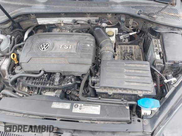 ✅ 2015 Volkswagen Golf GTI S • VIN: 3VW4T7AU7FM034345 • Лот: 42403550. Опубликован ранее на IAAI с пробегом 266 965 миль. Бесплатный доступ к архиву аукционных продаж из США и подробный отчёт об истории автомобиля на DreamBid. Изображение 6.