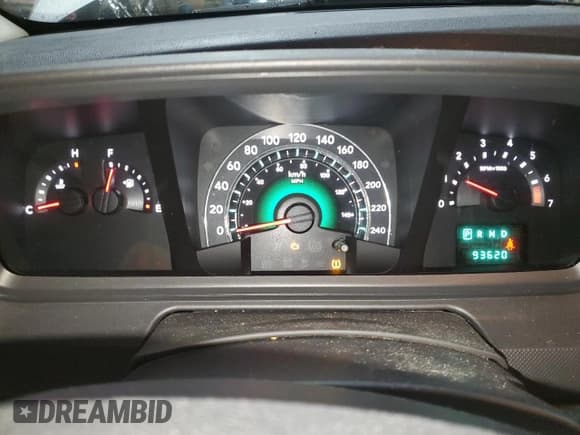 ✅ 2010 Dodge Journey SE • VIN: 3D4PG4FB2AT212867 • Lot: 90015755. Wystawiony na Copart z przebiegiem 93 620 mil. Bezpłatny archiwum sprzedaży aukcyjnych z USA i szczegółowy raport historii pojazdu na DreamBid. Zdjęcie 9.