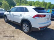 ✅ 2021 Volkswagen Atlas S • VIN: 1V2GC2CAXMC225275 • Lot: 42341121. Listed on IAAI with 79,999 mi. Free auction sales archive from the USA and detailed vehicle history report at DreamBid. Image 3.