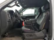 ✅ 2022 Chevrolet Silverado 2500HD • VIN: 1GC0YNE75NF101101 • Lot: 72952574. Wystawiony na Copart z przebiegiem 49 970 mil. Bezpłatny archiwum sprzedaży aukcyjnych z USA i szczegółowy raport historii pojazdu na DreamBid. Zdjęcie 7.