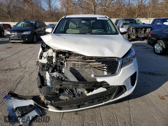 ✅ 2020 Kia Sorento LX • VIN: 5XYPG4A37LG695392 • Лот: 92428635. Опубликован ранее на Copart с пробегом 134 950 миль. Бесплатный доступ к архиву аукционных продаж из США и подробный отчёт об истории автомобиля на DreamBid. Изображение 5.