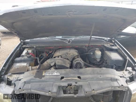 2008 Chevrolet Tahoe 2LT z VIN 1GNFC13028R243567, wystawiony jako IAAI lot #43291751 z przebiegiem 288 882 mil mil oraz . Historia ofert i sprzedaży dostępna na DreamBid. Obrazek 10.