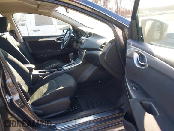 ✅ 2013 Nissan Sentra SV • VIN: 3N1AB7AP7DL685418 • Лот: 43694444. Опубликован ранее на IAAI с пробегом 173 960 миль. Бесплатный доступ к архиву аукционных продаж из США и подробный отчёт об истории автомобиля на DreamBid. Изображение 5.