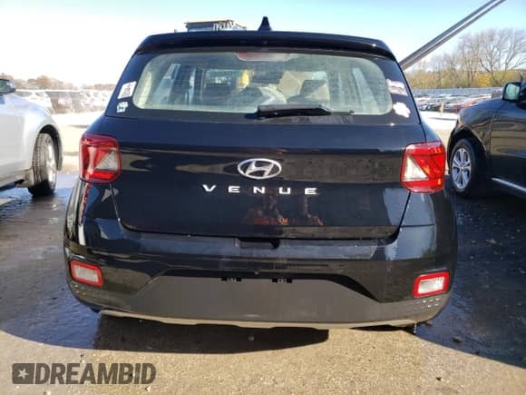 2021 Hyundai Venue SE z VIN KMHRB8A39MU072950, wystawiony jako Copart lot #76408384 z przebiegiem 95 550 mil mil oraz Nie do naprawy • Non repairable. Historia ofert i sprzedaży dostępna na DreamBid. Obrazek 6.