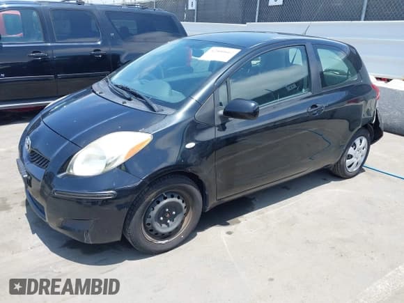 ✅ 2011 Toyota Yaris • VIN: JTDJT4K36B5342228 • Lot: 42500662. Wystawiony na IAAI z przebiegiem 108 348 mil. Bezpłatny archiwum sprzedaży aukcyjnych z USA i szczegółowy raport historii pojazdu na DreamBid. Zdjęcie 2.