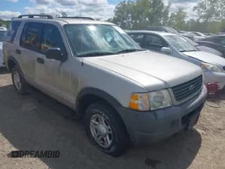 ✅ 2003 Ford Explorer XLS • VIN: 1FMZU62K13UC60347 • Lot: 43107932. Wystawiony na IAAI z przebiegiem 102 385 mil. Bezpłatny archiwum sprzedaży aukcyjnych z USA i szczegółowy raport historii pojazdu na DreamBid. Zdjęcie 1.