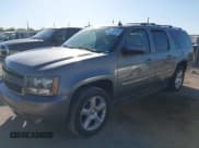 ✅ 2007 Chevrolet Suburban LT • VIN: 1GNFK16327J242103 • Lot: 43511854. Listed on IAAI with 187,819 mi. Free auction sales archive from the USA and detailed vehicle history report at DreamBid. Image 2.