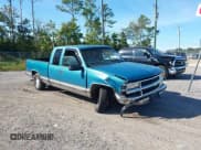 ✅ 1998 Chevrolet Silverado 1500 • VIN: 2GCEC19M4W1274520 • Lot: 43493637. Wystawiony na IAAI z przebiegiem 204 706 mil. Bezpłatny archiwum sprzedaży aukcyjnych z USA i szczegółowy raport historii pojazdu na DreamBid. Zdjęcie 1.