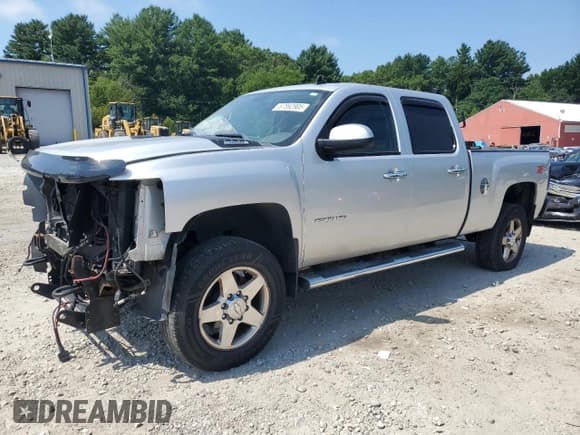 ✅ 2013 Chevrolet Silverado 2500HD LTZ • VIN: 1GC1KYEG0DF235231 • Lot: 67892905. Listed on Copart with 189,373 mi. Free auction sales archive from the USA and detailed vehicle history report at DreamBid. Image 1.