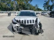 ✅ 2014 Jeep Cherokee Latitude • VIN: 1C4PJLCB2EW205866 • Lot: 92249675. Listed on Copart with 181,295 mi. Free auction sales archive from the USA and detailed vehicle history report at DreamBid. Image 15.