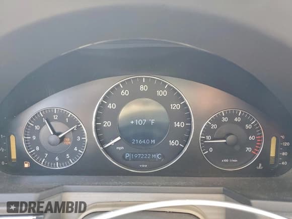 ✅ 2005 Mercedes-Benz E 320 • VIN: WDBUF65J95A668089 • Lot: 96123285. Listed on Copart with 197,222 mi. Free auction sales archive from the USA and detailed vehicle history report at DreamBid. Image 9.