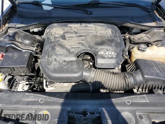 ✅ 2021 Chrysler 300 S • VIN: 2C3CCABG3MH505086 • Лот: 70738115. Опубликован ранее на Copart с пробегом 94 252 миль. Бесплатный доступ к архиву аукционных продаж из США и подробный отчёт об истории автомобиля на DreamBid. Изображение 11.