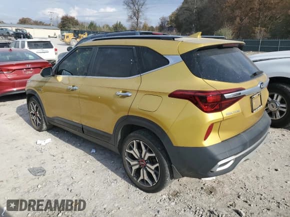 ✅ 2021 Kia Seltos SX • VIN: KNDETCA23M7218140 • Lot: 91675925. Wystawiony na Copart z przebiegiem 46 877 mil. Bezpłatny archiwum sprzedaży aukcyjnych z USA i szczegółowy raport historii pojazdu na DreamBid. Zdjęcie 2.