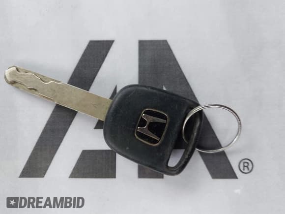 ✅ 2008 Honda Fit • VIN: JHMGD384X8S041522 • Лот: 43108354. Опубликован ранее на IAAI с пробегом Не указан. Бесплатный доступ к архиву аукционных продаж из США и подробный отчёт об истории автомобиля на DreamBid. Изображение 11.