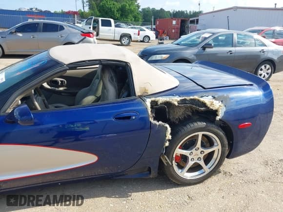 ✅ 2004 Chevrolet Corvette • VIN: 1G1YY32G245113036 • Лот: 42136101. Опубликован ранее на IAAI с пробегом Не указан. Бесплатный доступ к архиву аукционных продаж из США и подробный отчёт об истории автомобиля на DreamBid. Изображение 6.
