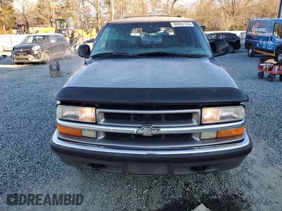 1998 Chevrolet Blazer LT с VIN 1GNDT13W2W2236765, выставлен на аукционе Copart как лот 88902125 с пробегом 227 773 миль миль и Списание • Salvage title. История ставок и продаж доступна на DreamBid. Изображение 5.