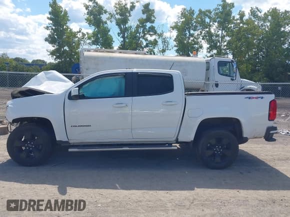 ✅ 2022 Chevrolet Colorado 4WD LT • VIN: 1GCGTCEN1N1252126 • Лот: 43123905. Опубликован ранее на IAAI с пробегом 74 625 миль. Бесплатный доступ к архиву аукционных продаж из США и подробный отчёт об истории автомобиля на DreamBid. Изображение 14.