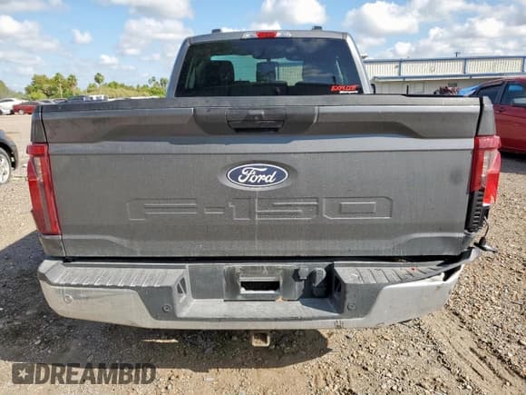 ✅ 2024 Ford F-150 XL • VIN: 1FTMF1L51RKE94903 • Лот: 82272585. Опубликован ранее на Copart с пробегом 26 928 миль. Бесплатный доступ к архиву аукционных продаж из США и подробный отчёт об истории автомобиля на DreamBid. Изображение 6.