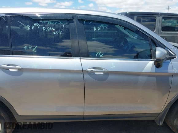 ✅ 2018 Honda Pilot EX-L • VIN: 5FNYF5H61JB008134 • Lot: 42193142. Listed on IAAI with 100,254 mi. Free auction sales archive from the USA and detailed vehicle history report at DreamBid. Image 13.