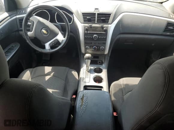 ✅ 2012 Chevrolet Traverse 1LT • VIN: 1GNKRGED2CJ332174 • Lot: 67398175. Wystawiony na Copart z przebiegiem Nie podano. Bezpłatny archiwum sprzedaży aukcyjnych z USA i szczegółowy raport historii pojazdu na DreamBid. Zdjęcie 8.