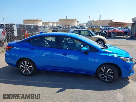 ✅ 2022 Nissan Versa SV • VIN: 3N1CN8EV5NL840421 • Lot: 41645793. Listed on IAAI with 28,830 mi. Free auction sales archive from the USA and detailed vehicle history report at DreamBid. Image 14.