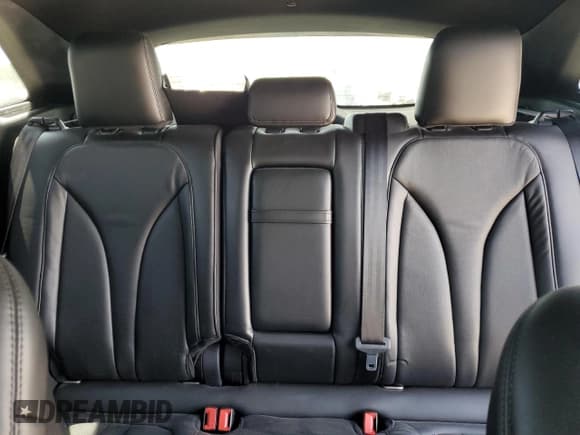 ✅ 2017 Lincoln MKC Reserve • VIN: 5LMCJ3D91HUL04570 • Lot: 67101485. Wystawiony na Copart z przebiegiem 83 582 mil. Bezpłatny archiwum sprzedaży aukcyjnych z USA i szczegółowy raport historii pojazdu na DreamBid. Zdjęcie 10.