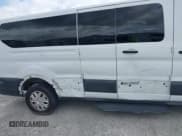 ✅ 2017 Ford Transit XL • VIN: 1FBZX2ZM7HKB07622 • Lot: 42616664. Wystawiony na IAAI z przebiegiem 15 868 mil. Bezpłatny archiwum sprzedaży aukcyjnych z USA i szczegółowy raport historii pojazdu na DreamBid. Zdjęcie 6.