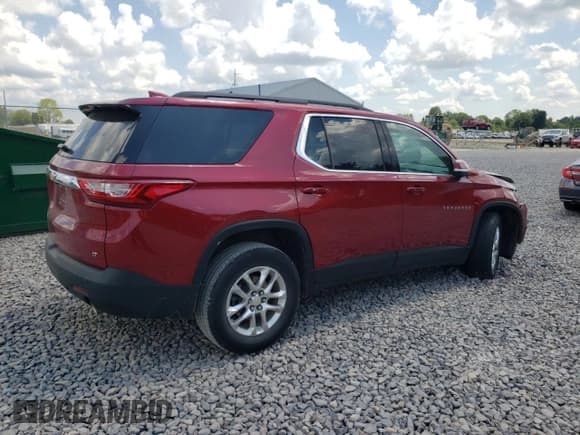 ✅ 2021 Chevrolet Traverse LT • VIN: 1GNERHKW6MJ240916 • Lot: 67798765. Wystawiony na Copart z przebiegiem 45 267 mil. Bezpłatny archiwum sprzedaży aukcyjnych z USA i szczegółowy raport historii pojazdu na DreamBid. Zdjęcie 3.