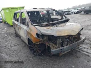 ✅ 2013 Toyota Sienna XLE • VIN: 5TDDK3DC1DS051835 • Lot: 41386959. Listed on IAAI with Not provided. Free auction sales archive from the USA and detailed vehicle history report at DreamBid. Image 1.