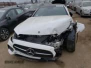 ✅ 2023 Mercedes-Benz E 450 • VIN: W1K1J5KB4PF190430 • Lot: 36526583. Wystawiony na Copart z przebiegiem Nie podano. Bezpłatny archiwum sprzedaży aukcyjnych z USA i szczegółowy raport historii pojazdu na DreamBid. Zdjęcie 5.