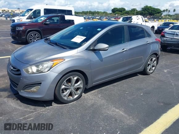 ✅ 2013 Hyundai Elantra • VIN: KMHD35LE2DU060952 • Лот: 43327266. Опубликован ранее на IAAI с пробегом 138 204 миль. Бесплатный доступ к архиву аукционных продаж из США и подробный отчёт об истории автомобиля на DreamBid. Изображение 2.